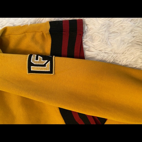 Cropped sweater - Picture 2 of 3